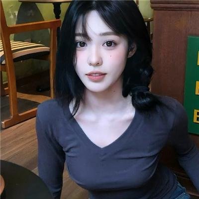 飞翼振四方